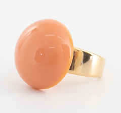 Laurence Delvallez Apricot kleurige ring met ronde steen  