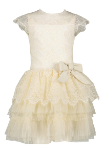 Linea Raffaelli  Witte jurk afgewerkt met gouden details en kant 